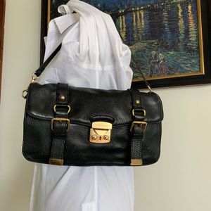 Cynthia Rowley Black pebble Leather Shoulder Bag Gold Hardware